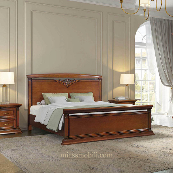 Кровать двойная Lorenzo вишня с ножной спинкой.