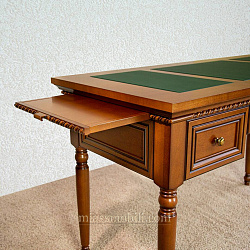 Стол письменный бестумбовый